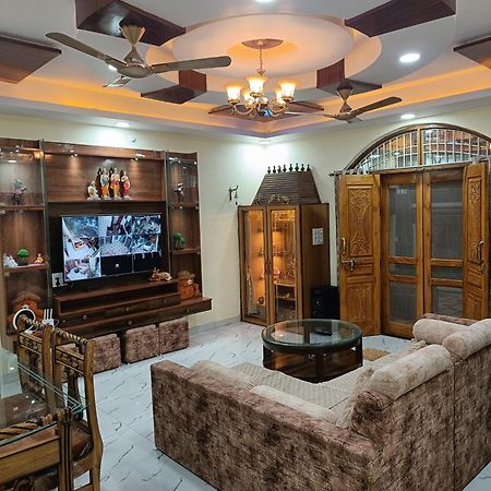 فيلا Adbhut Nivas بوبال المظهر الخارجي الصورة